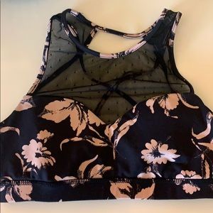 O’Neill yoga bra top!